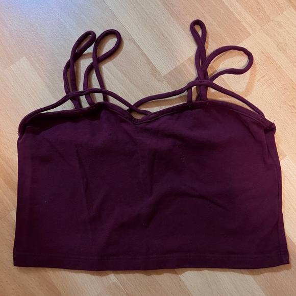 Set of red(crop top/bra top/T-shirt) - Picture 2 of 5